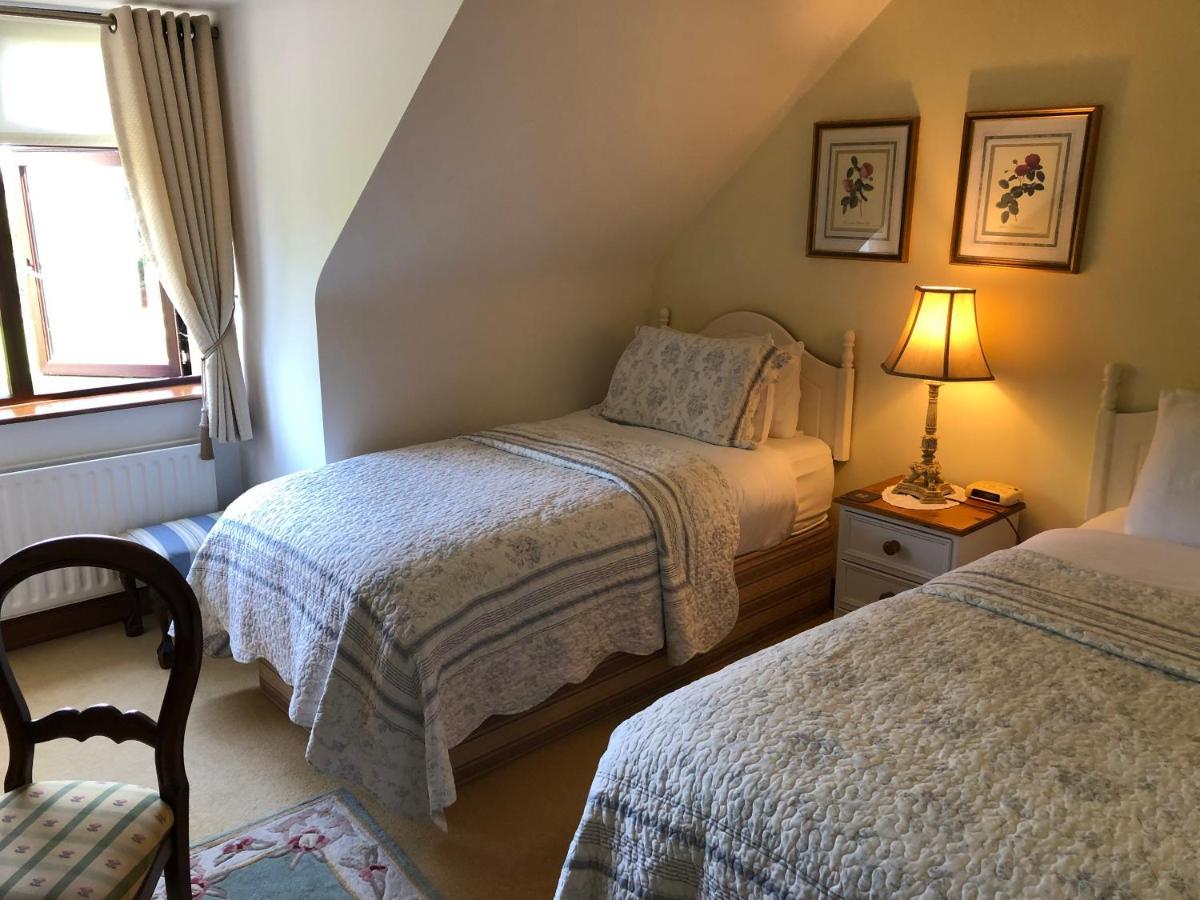 Dunaree Bed And Breakfast Bunratty Exterior photo